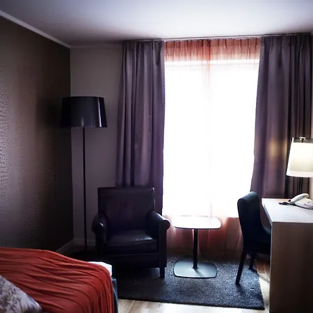 Hotel Comfort Park 4*