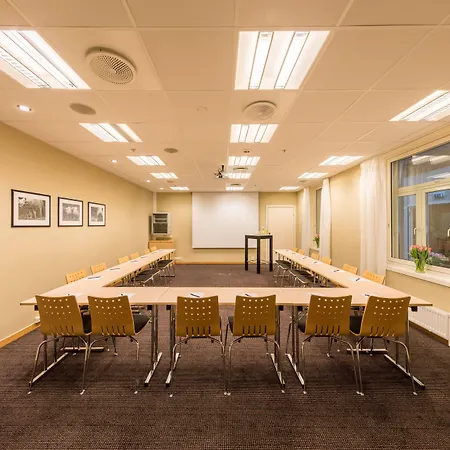 Ξενοδοχείο Comfort Park 4*