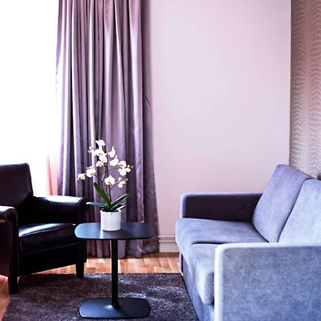 Ξενοδοχείο Comfort Park 4*